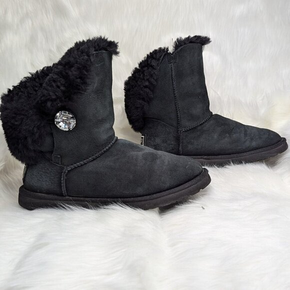UGG Swarovski Bailey Button Bling Black Classic Calf Boots Women's Size US 8 - Picture 2 of 11